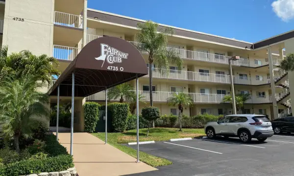4735 Lucerne Lakes Boulevard E 410, Lake Worth, FL 33467