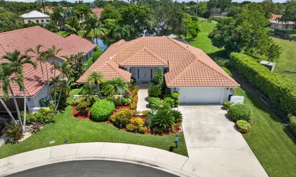 709 Crystal Court, Weston, FL 33326