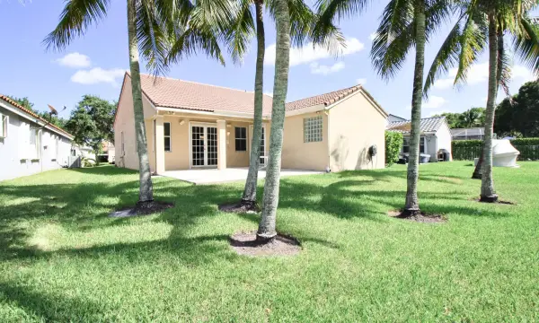 853 Sand Creek Circle, Weston, FL 33327
