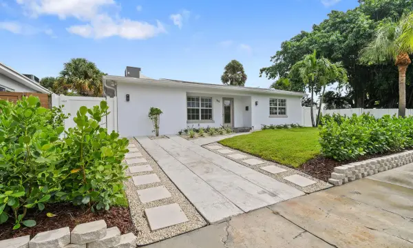 319 29th Street, West Palm Beach, FL 33407