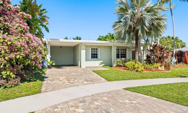 1175 Grant Street, Hollywood, FL 33019