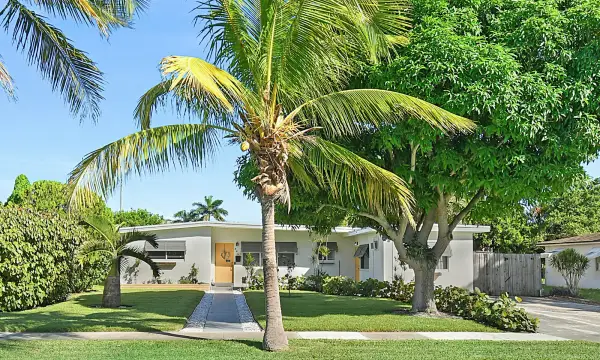 640 W Ilex Drive, Lake Park, FL 33403
