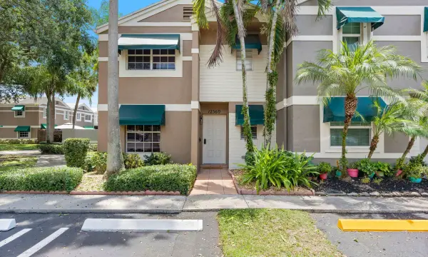 12360 SW 52nd Court, Cooper City, FL 33330