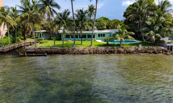 2605 N Riverside Drive, Pompano Beach, FL 33062