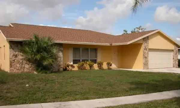5248 Galina Circle, Lake Worth, FL 33463