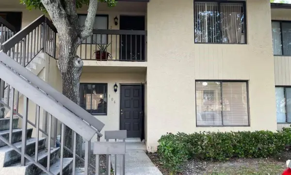 6549 Somerset Drive 106, Boca Raton, FL 33433