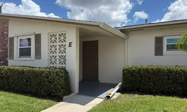2528 Emory Drive E E, West Palm Beach, FL 33415