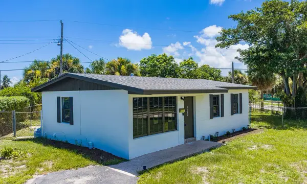 1382 9th Street, West Palm Beach, FL 33401
