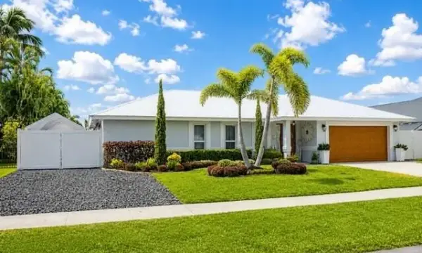 1201 SW 25th Avenue, Boynton Beach, FL 33426