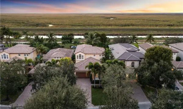 6679 NW 128th Way, Parkland, FL 33076