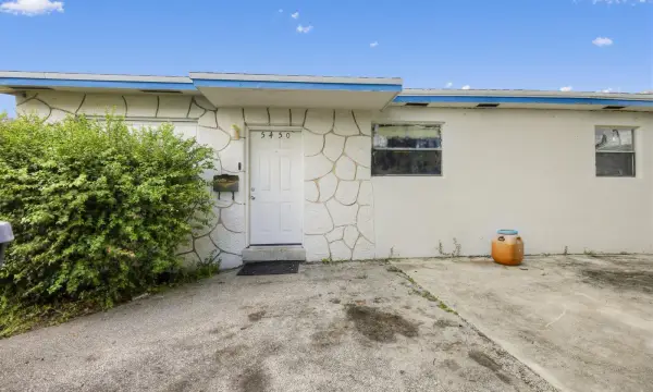 5450 Fletcher Street, Hollywood, FL 33021