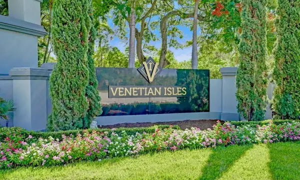 8498 Logia Circle, Boynton Beach, FL 33472