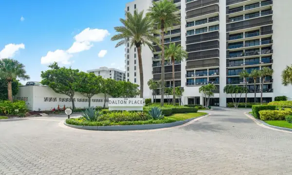 4748 S Ocean Boulevard 2a, Highland Beach, FL 33487