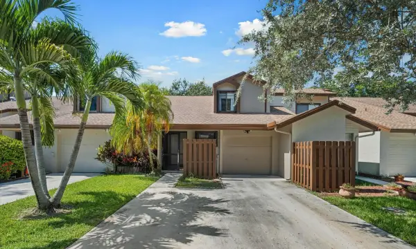 22505 Thousand Pines Lane, Boca Raton, FL 33428