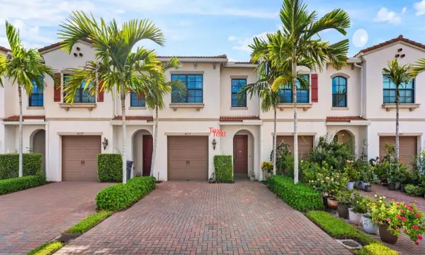 10175 Akenside Drive 10175, Boca Raton, FL 33428