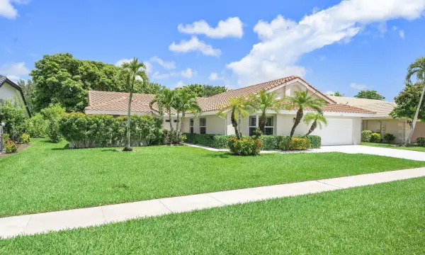 11294 Island Lakes Lane, Boca Raton, FL 33498
