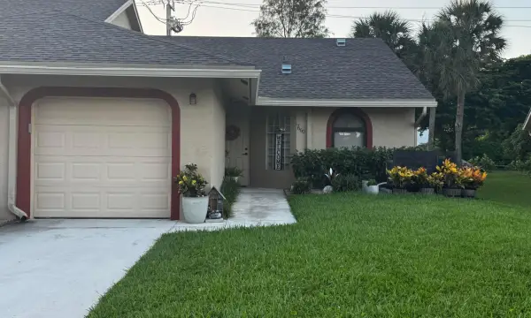 7660 NW 96th Terrace, Tamarac, FL 33321