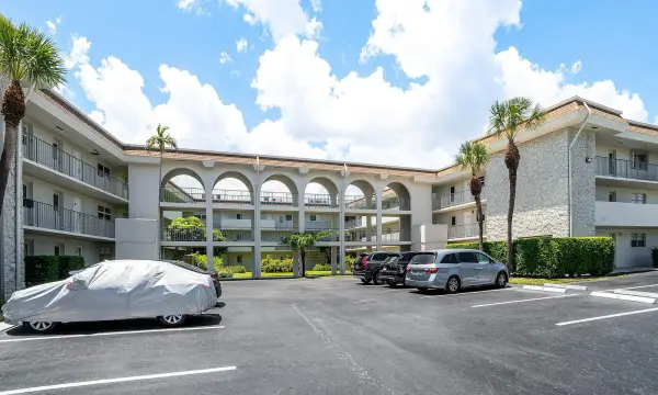 5601 NW 2nd Avenue, Boca Raton, FL 33487