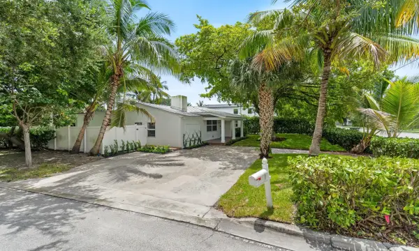 1619 NE 2nd Avenue, Delray Beach, FL 33444