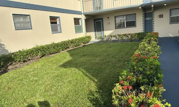 201 Brittany E, Delray Beach, FL 33446