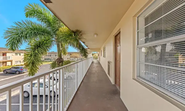 601 NW 78th Terrace 203, Margate, FL 33063