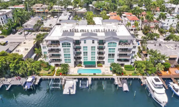 410 Hendricks Isle 203, Fort Lauderdale, FL 33301