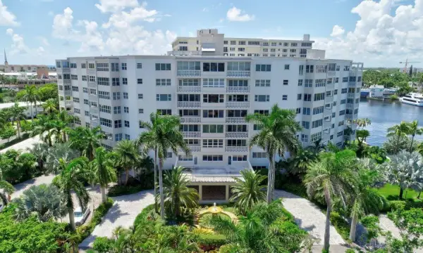 1000 Lowry Street 1f, Delray Beach, FL 33483