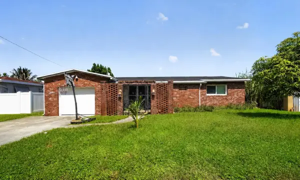 Address Withheld, Miramar, FL 33023