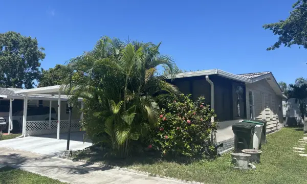 6514 NW 36th Avenue, Coconut Creek, FL 33066