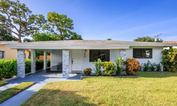 699 NE 40th Street, Oakland Park, FL 33334