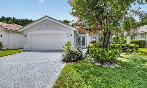7388 Tonga Court, Boynton Beach, FL 33437