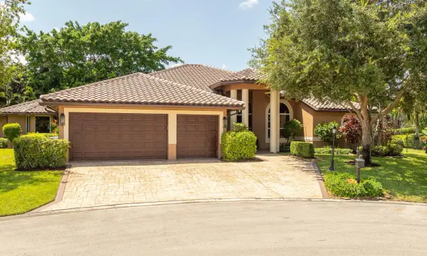 5805 NW 97th Drive, Parkland, FL 33076