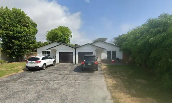 313 SE 21st Avenue, Boynton Beach, FL 33435