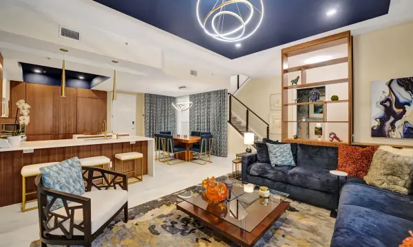 2617 NE 14th Avenue 102, Wilton Manors, FL 33334