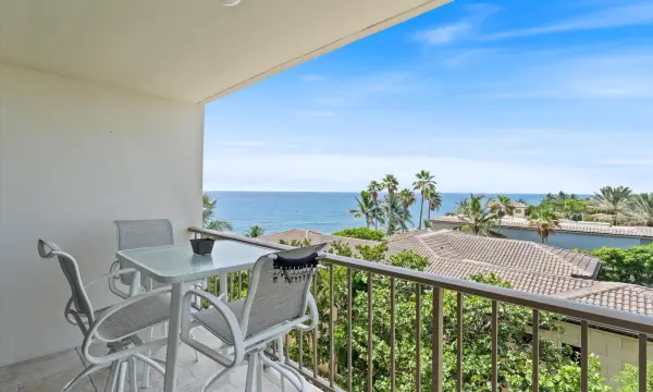 1021 Hillsboro Mile 504, Hillsboro Beach, FL 33062