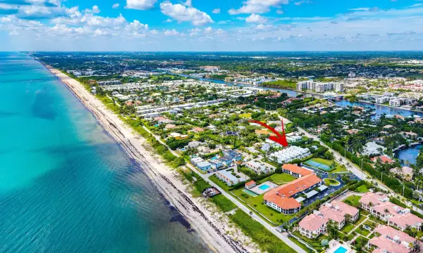5 Adams Road, Ocean Ridge, FL, 33435