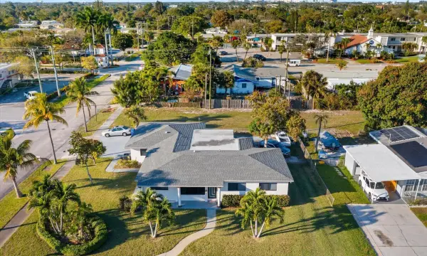 651 Foresteria Drive, Lake Park, FL, 33403