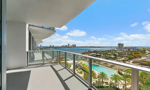 220 Lake Shore Drive, Unit 1219, Lake Park, FL, 33403