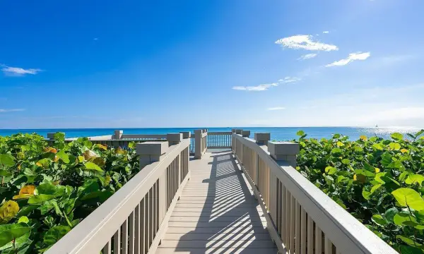 5801 N Ocean Boulevard 204, Ocean Ridge, FL 33435
