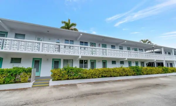 2161 NE 42nd Court, Lighthouse Point, FL, 33064