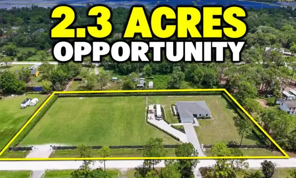 18353 46th Court N, The Acreage, FL, 33470