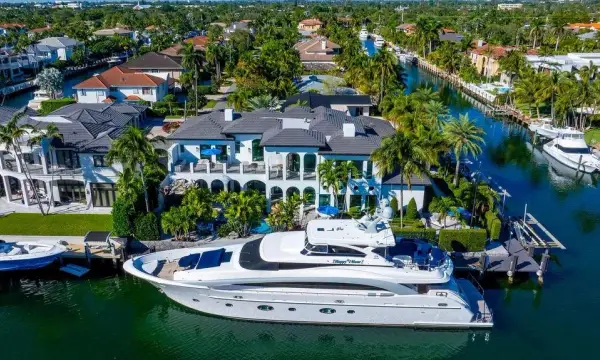 2457 NE 26th Street, Lighthouse Point, FL, 33064