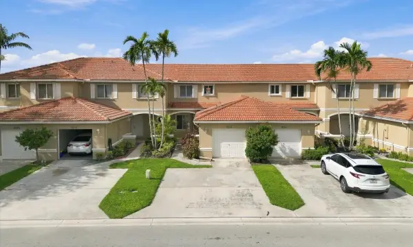 6215 Eaton Street, West Palm Beach, FL, 33411