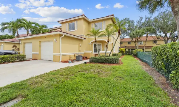 Address Withheld, Boynton Beach, FL 33436
