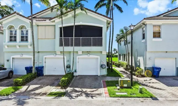 3175 Laurel Ridge Circle, Riviera Beach, FL 33404