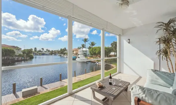 2330 NE 36th Street 11, Lighthouse Point, FL 33064