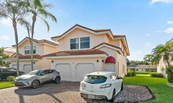 8682 Vía Reale, Boca Raton, FL 33496