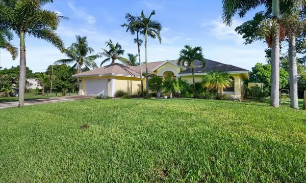 17713 32nd Lane N, Loxahatchee, FL 33470