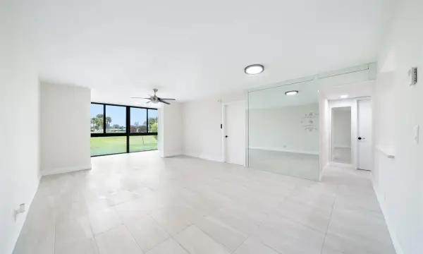 7350 NW 18th Street 104, Margate, FL 33063