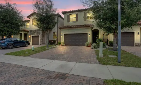 4619 NW 59th Street, Tamarac, FL 33319
